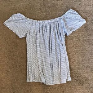 Brandy Melville Off-the Shoulder